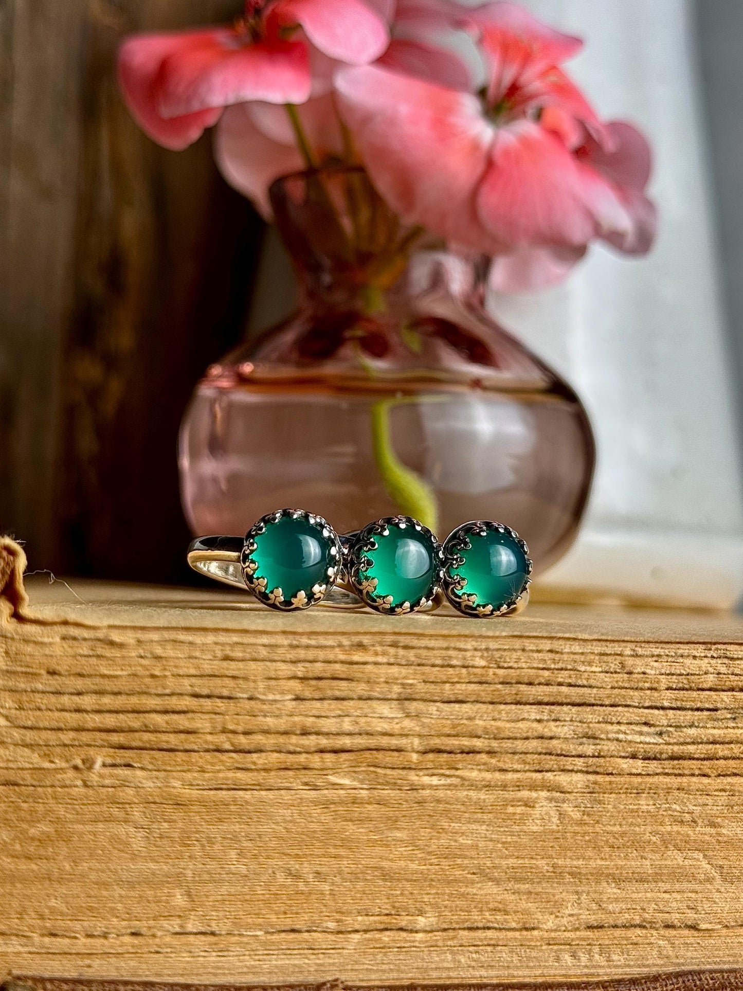 Green Chalcedony Ring, Green Stone Jewelry, Green Ring, Green Facet Ring, Sterling Silver Jewelry, Handmade Ring, Green Gem, Gemmy Ring,