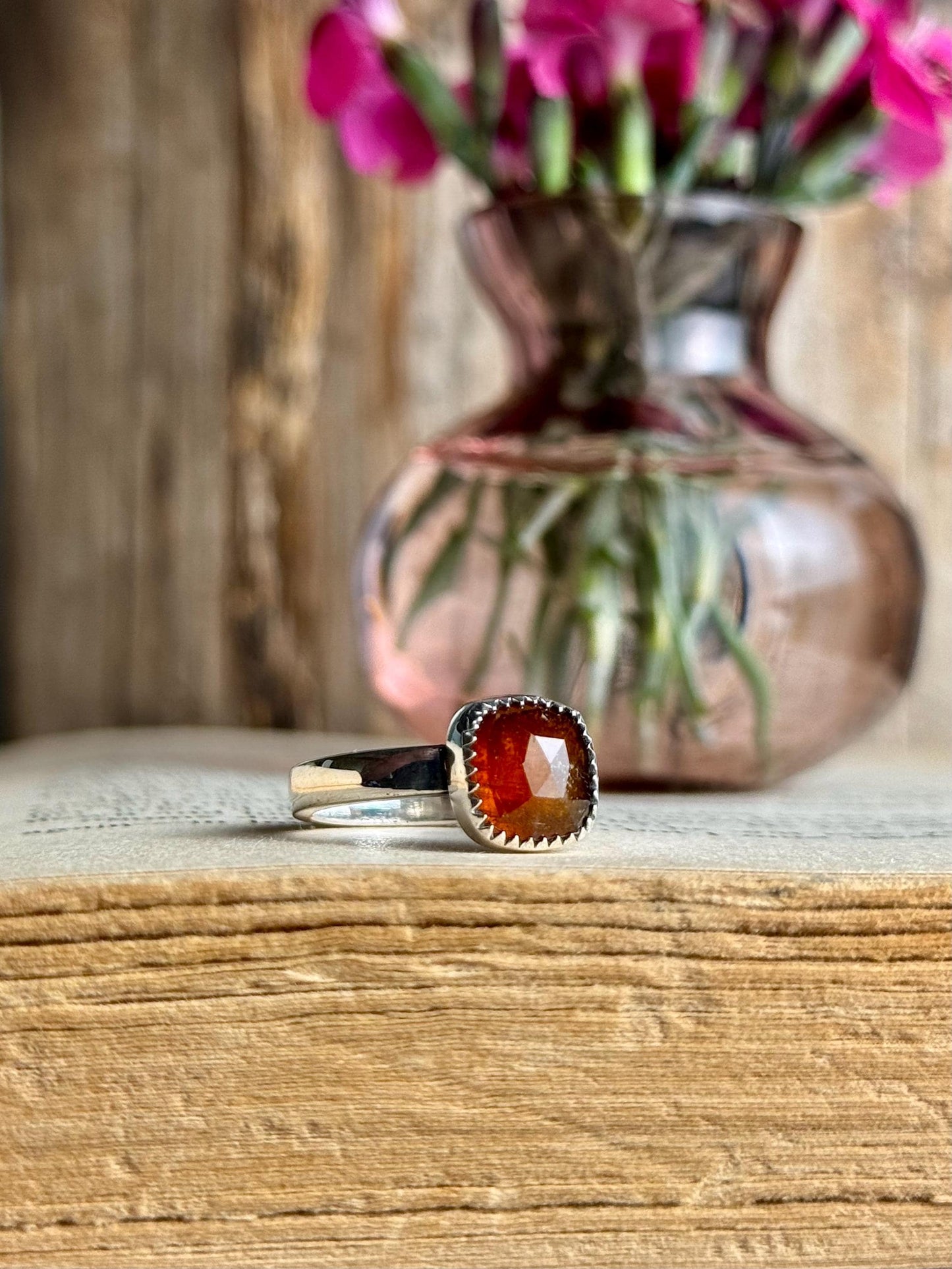 Orange Kyanite Ring, Kyanite Jewelry, Stone Ring, Faceted Ring, Sterling Silver Jewelry, Handmade Ring, Kyanite, Colorful Ring, Flashy Ring