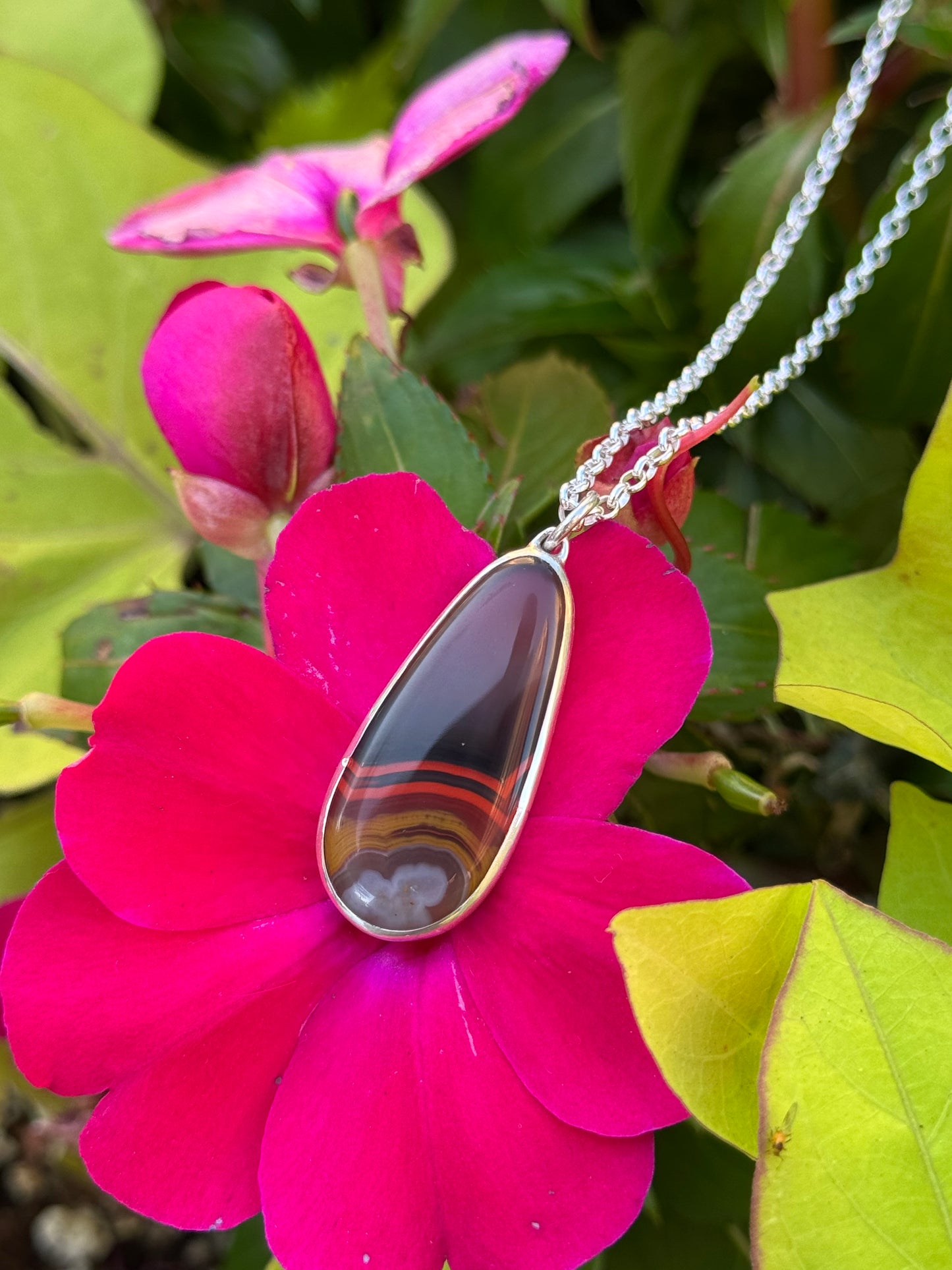 Flawless Red and Black KY Agate