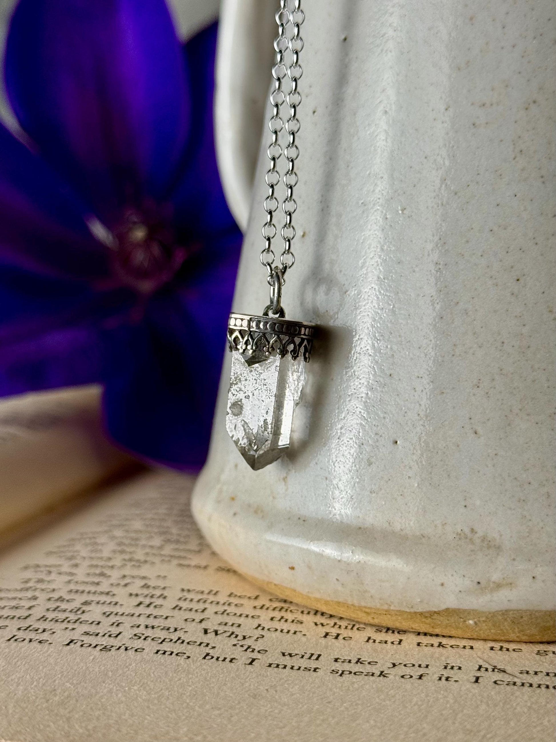 Quartz Necklace, Quartz Point Necklace, Silver Handmade Necklace, Crystal, Crystal Necklace, Quartz Jewelry, Talisman, Crystal Jewelry
